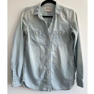 madewell light chambray denim slim fit button down